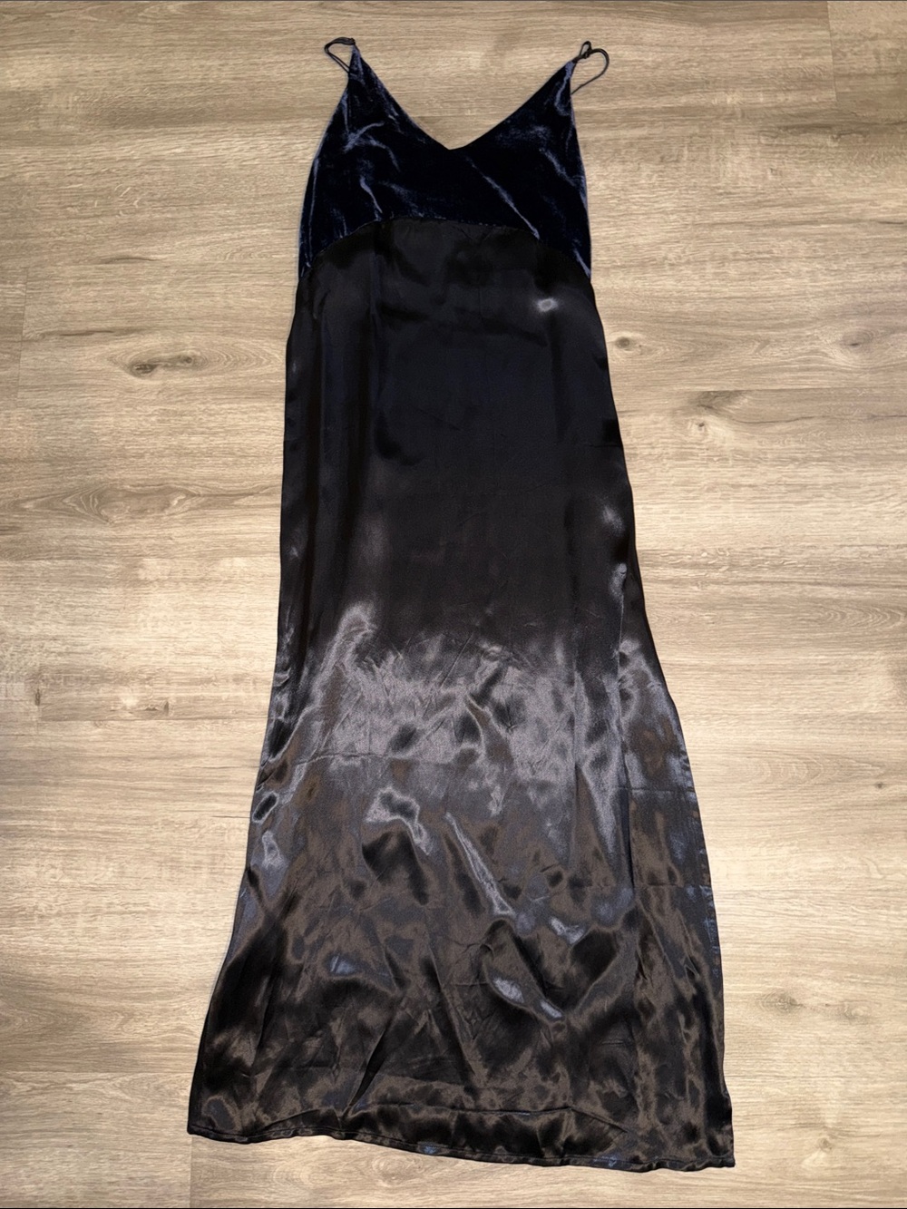 NWT Maje Ryck Velvet and Satin Navy Slip Dress - Picture 4 of 15